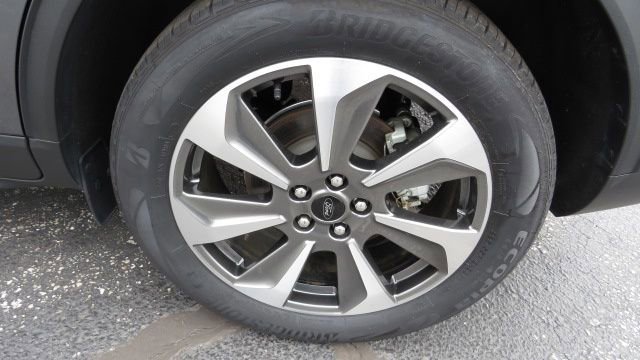 Certified 2023 Ford Escape Platinum image 32