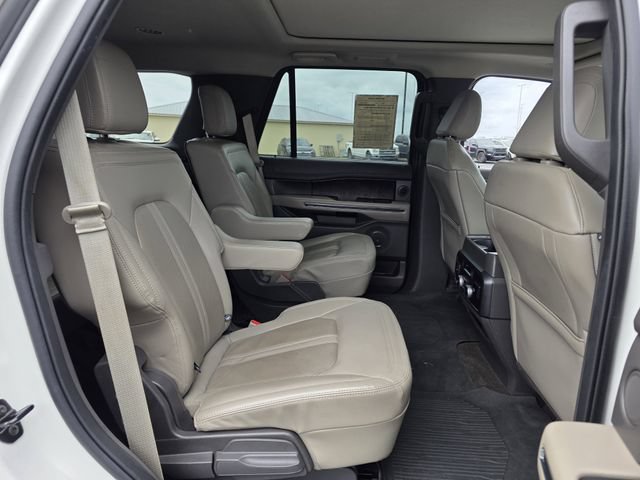 Certified 2021 Ford Expedition Limited RWD image 30