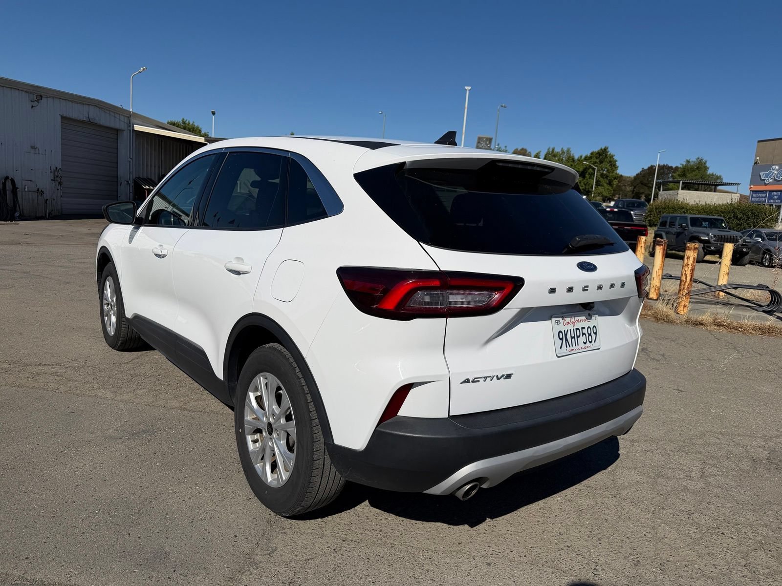 Certified 2024 Ford Escape Active FWD image 3