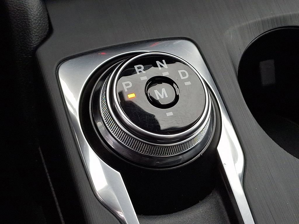 Certified 2020 Ford Escape SEL image 16