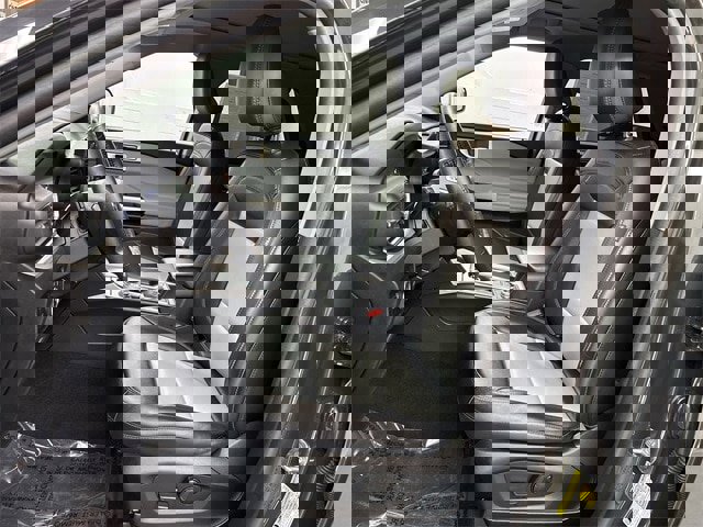 Certified 2023 Ford Explorer XLT w/ Equipment Group 202A image 3