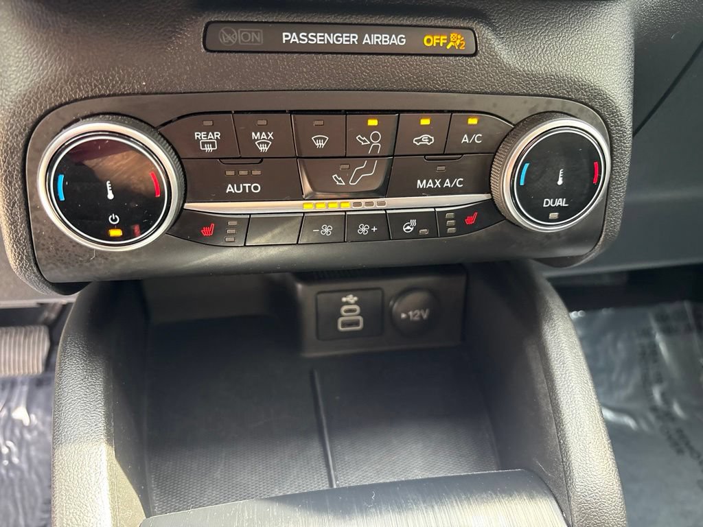 Certified 2025 Ford Escape Active AWD/4WD image 19