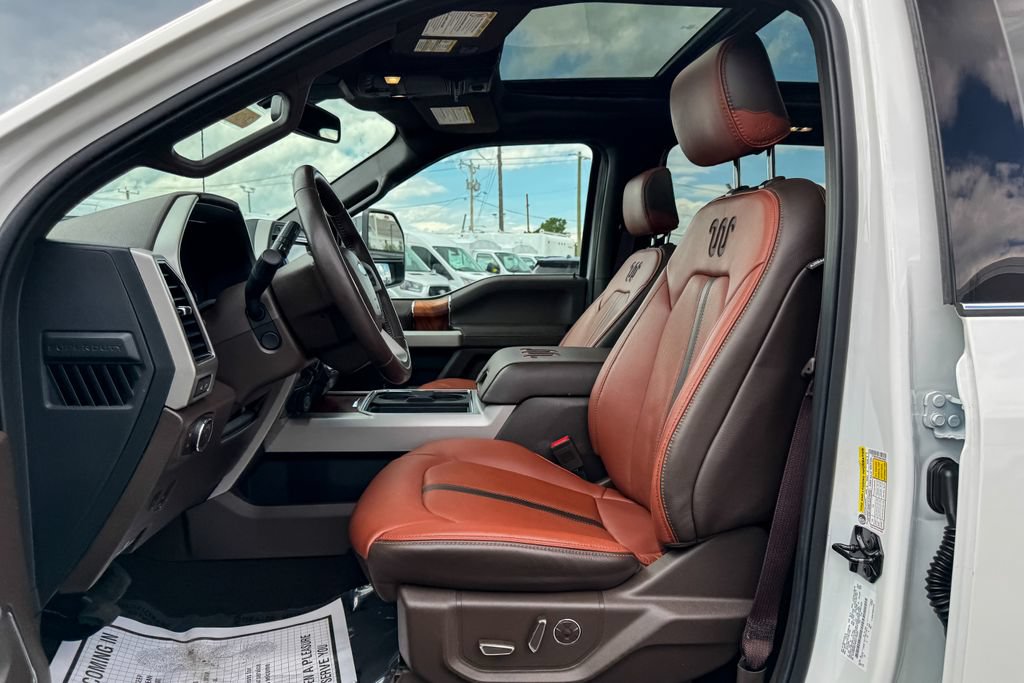 Certified 2022 Ford F450 King Ranch w/ King Ranch Ultimate Package AWD/4WD image 32