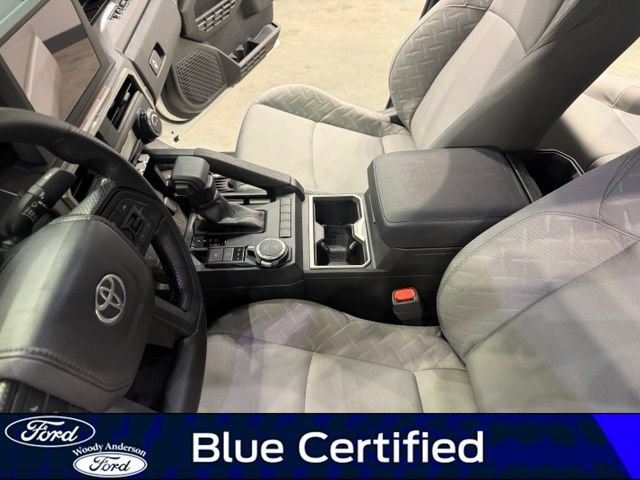 Used 2026 Toyota Tacoma SR5 AWD/4WD image 17