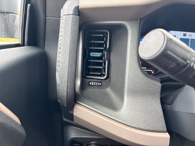 Certified 2024 Ford Bronco Wildtrak AWD/4WD image 27