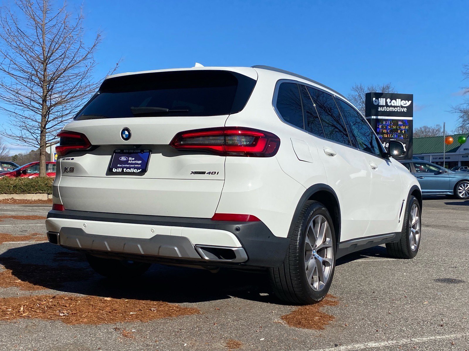 Used 2019 BMW X5 xDrive40i w/ Executive Package image 4