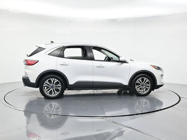 Certified 2022 Ford Escape SEL FWD image 2