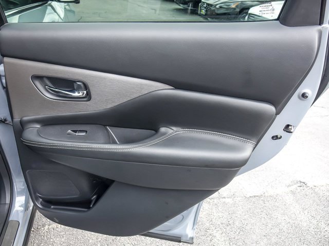 Used 2021 Nissan Murano SL AWD/4WD image 32