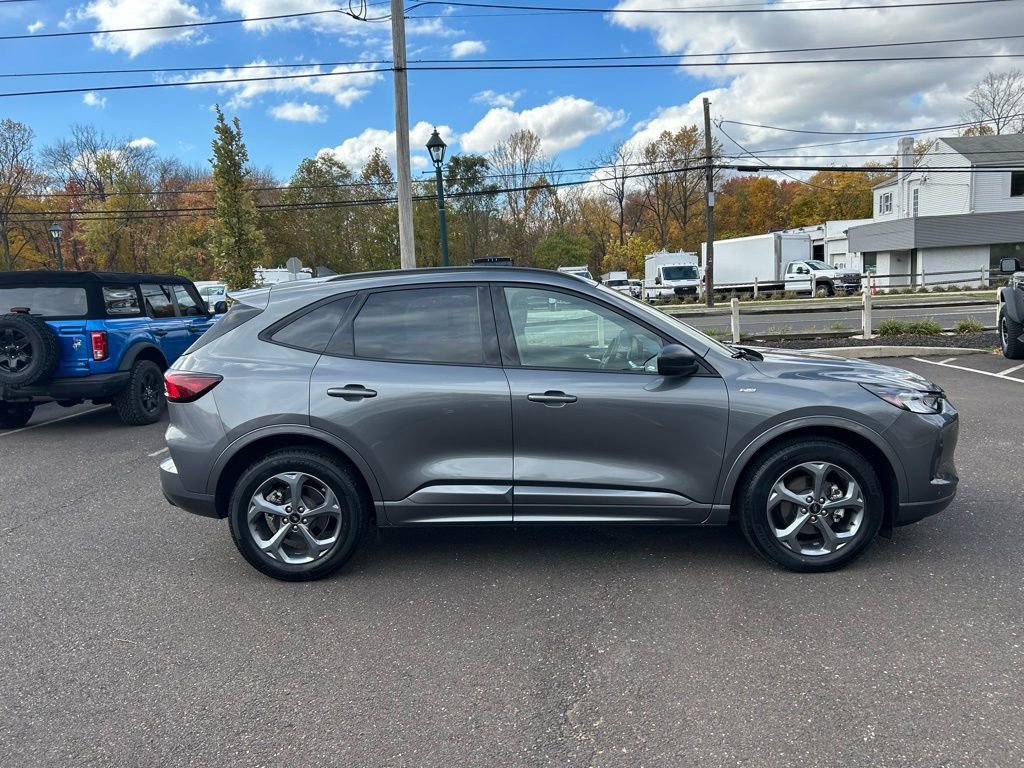 Certified 2023 Ford Escape ST-Line w/ Tech Pack #1 image 2