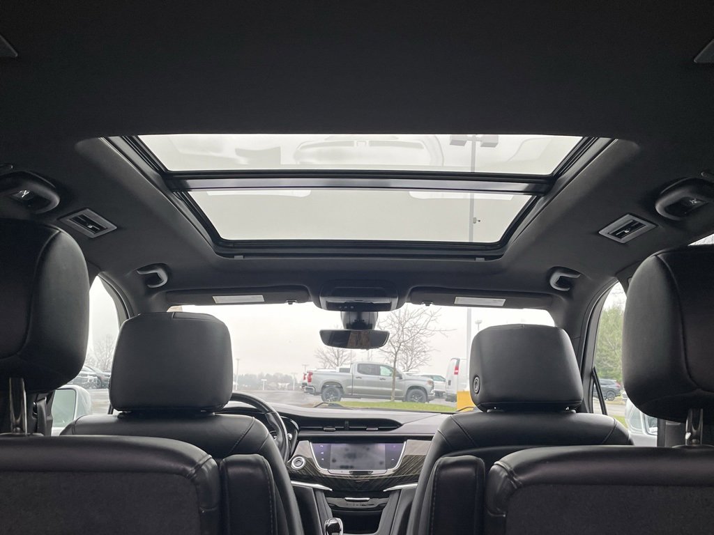 Used 2020 Cadillac XT6 Premium Luxury image 22