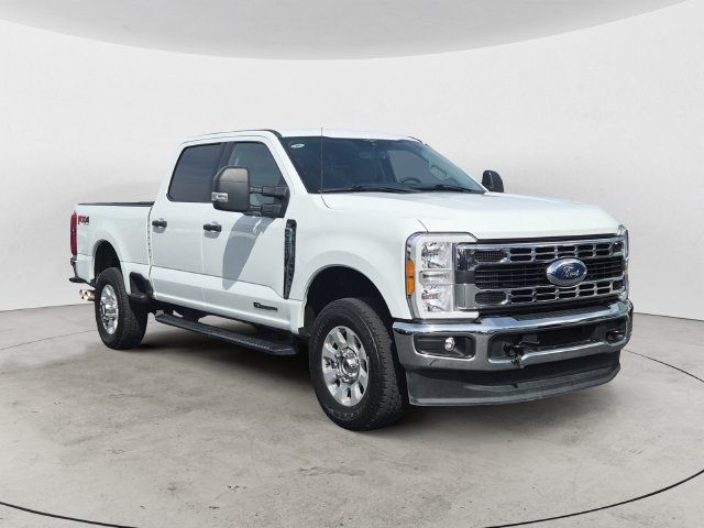 Certified 2023 Ford F350 XLT AWD/4WD image 3