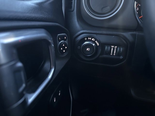 Used 2022 Jeep Wrangler Unlimited Sport image 27