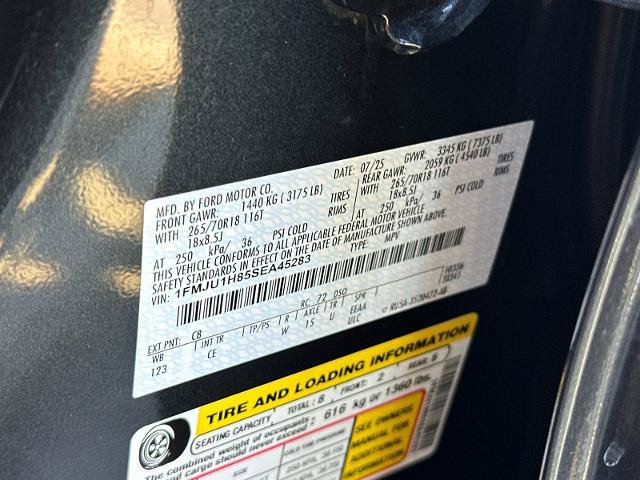 Certified 2025 Ford Expedition Active RWD image 30
