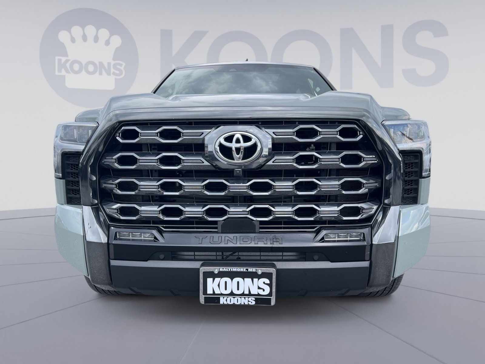 Used 2025 Toyota Tundra Platinum AWD/4WD image 11