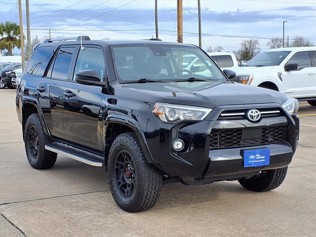 Used 2022 Toyota 4Runner SR5 image 7