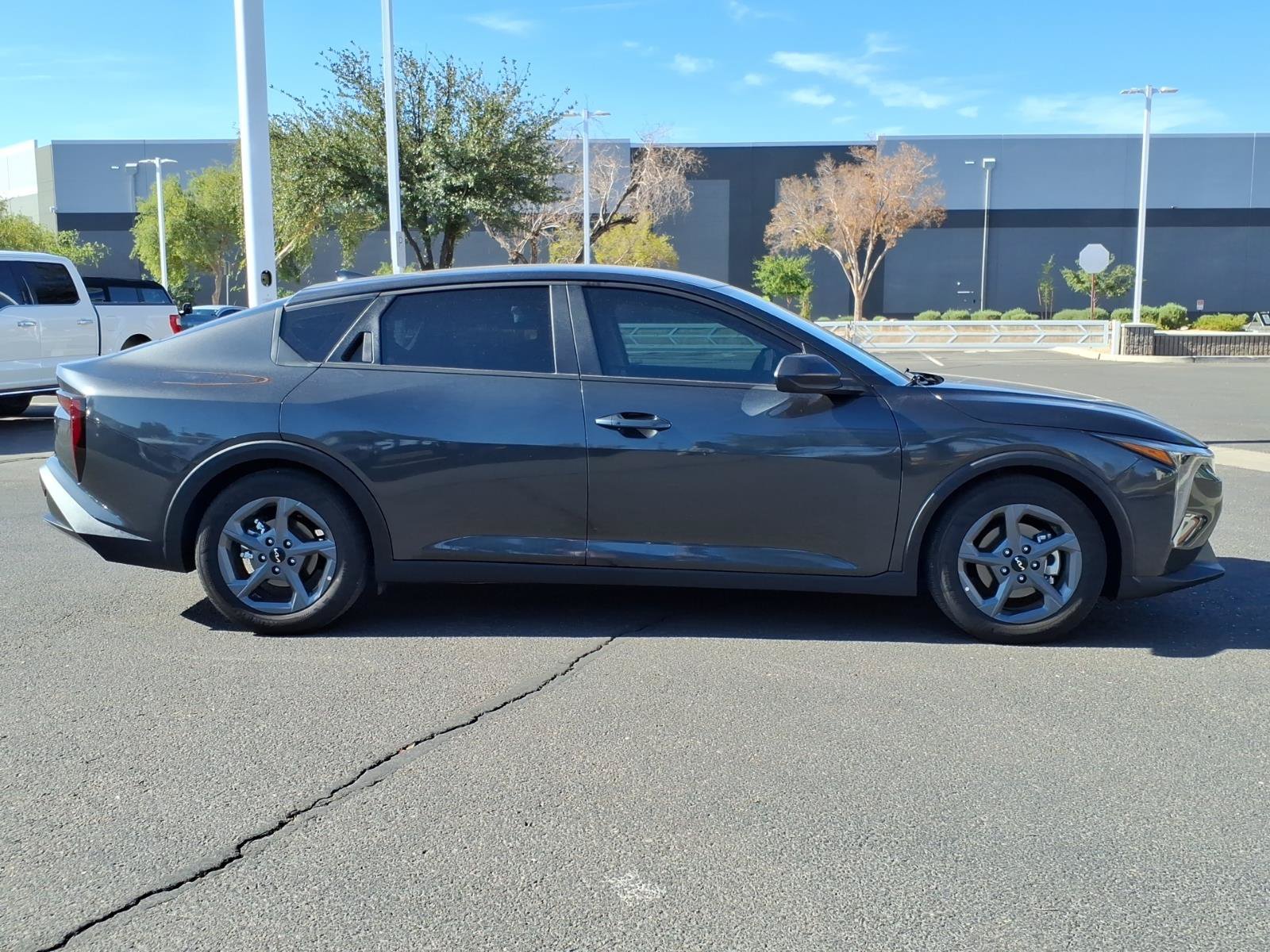Used 2025 Kia K4 FWD image 6