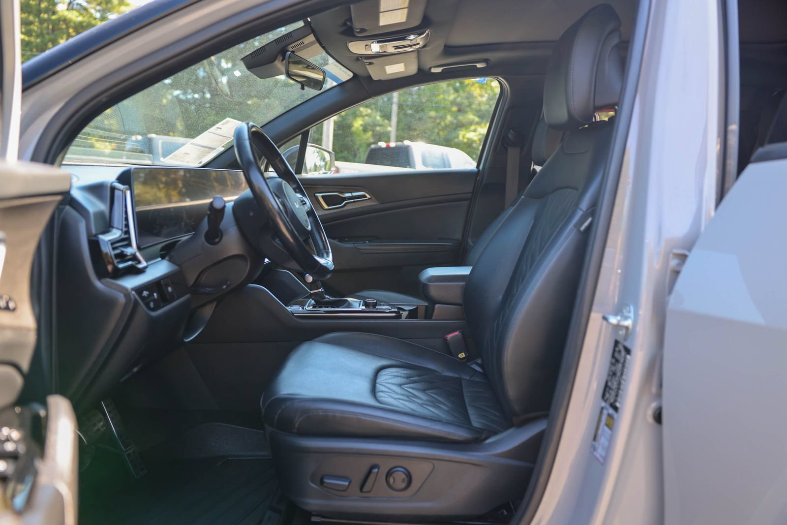 Used 2023 Kia Sportage X-Pro AWD/4WD image 17