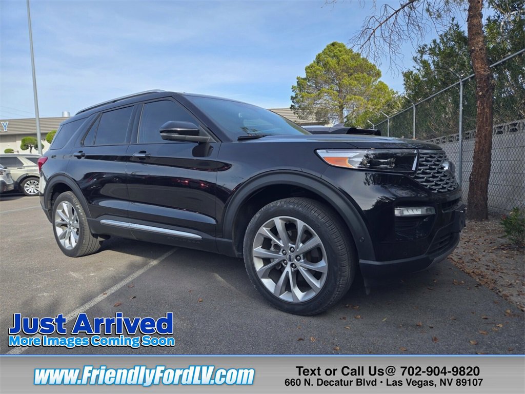 Certified 2022 Ford Explorer Platinum w/ Equipment Group 601A image 3