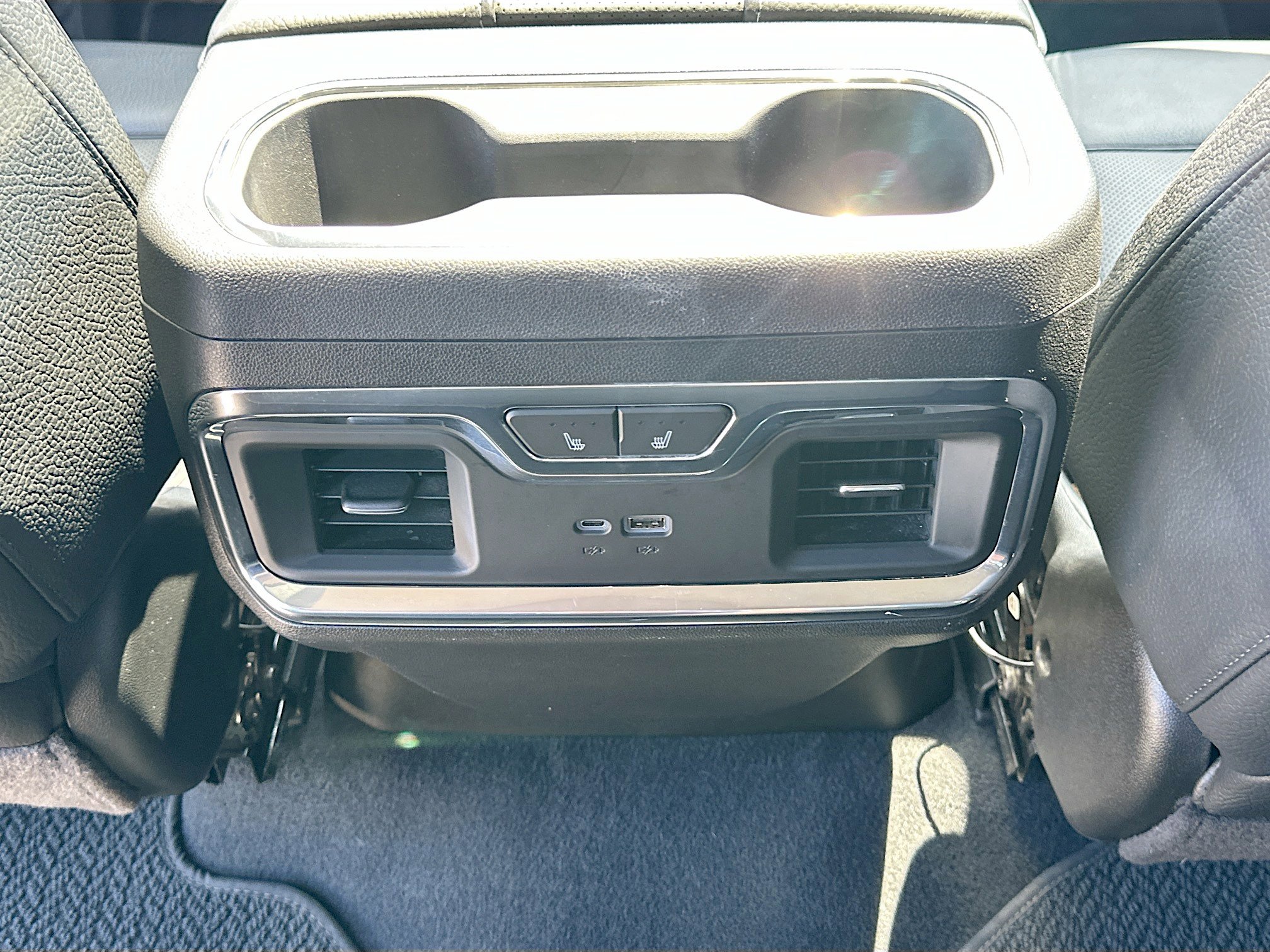 Used 2024 GMC Sierra 2500 Denali AWD/4WD image 26