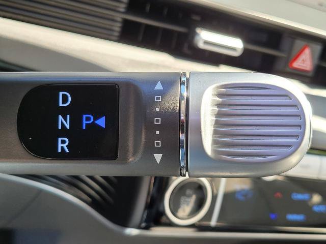 Used 2023 Hyundai Ioniq 5 Limited AWD/4WD image 23