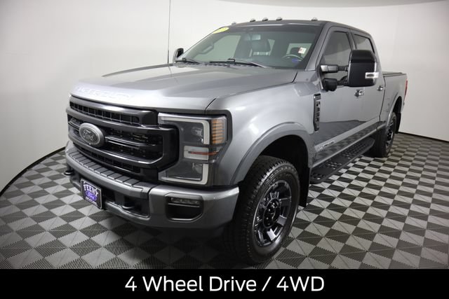 Certified 2022 Ford F350 Lariat w/ Tremor Off-Road Package AWD/4WD image 7
