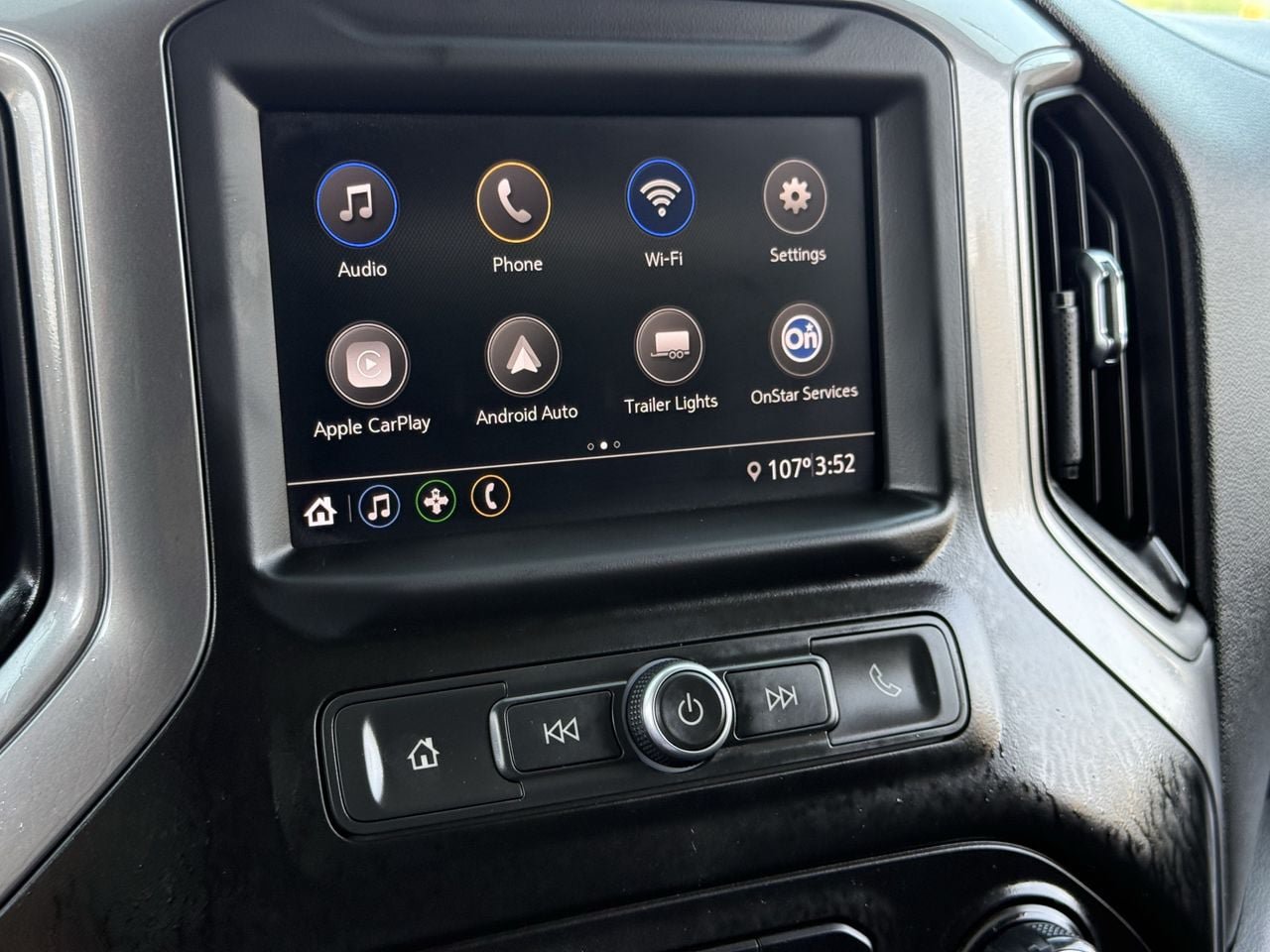 Used 2020 Chevrolet Silverado 2500 Custom w/ Custom Value Package AWD/4WD image 18