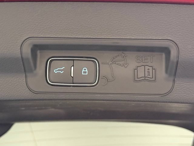 Certified 2023 Ford Explorer XLT w/ Equipment Group 202A AWD/4WD image 35