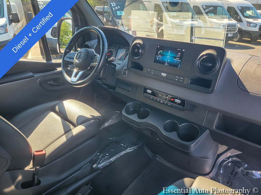 Used 2022 Mercedes-Benz Sprinter 2500 image 21