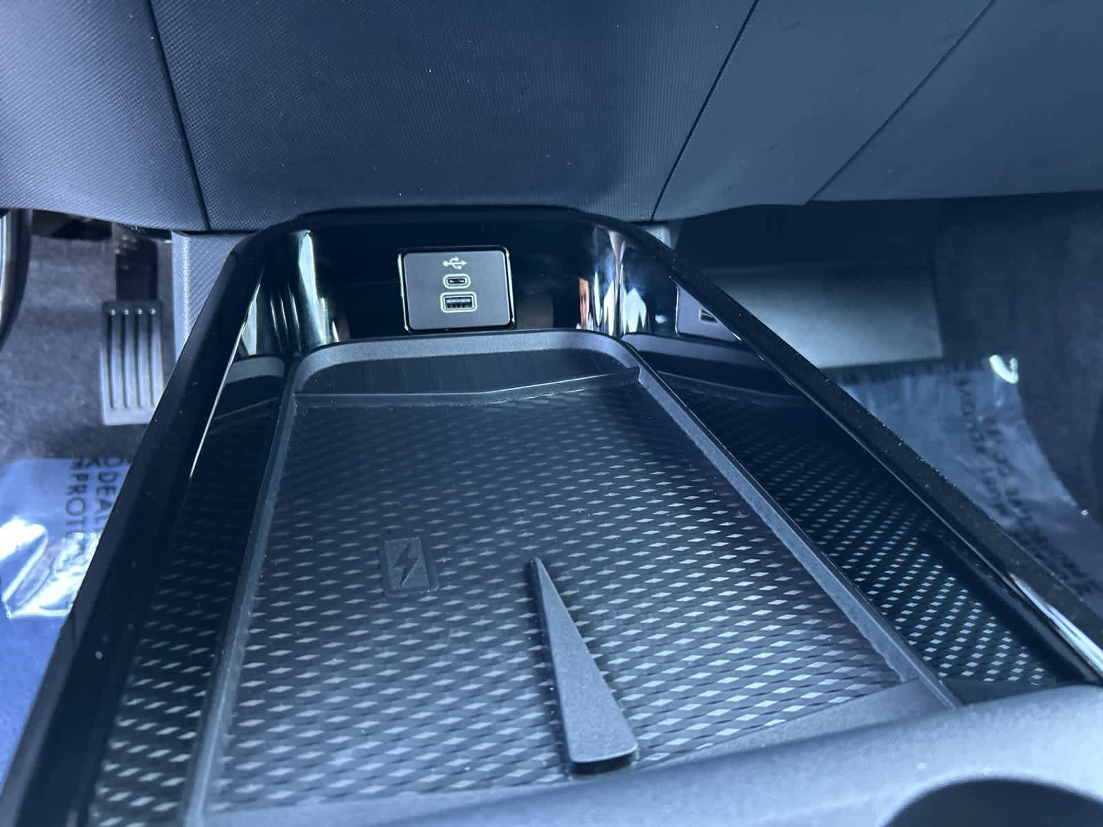 Certified 2025 Ford Mustang Mach-E GT image 37