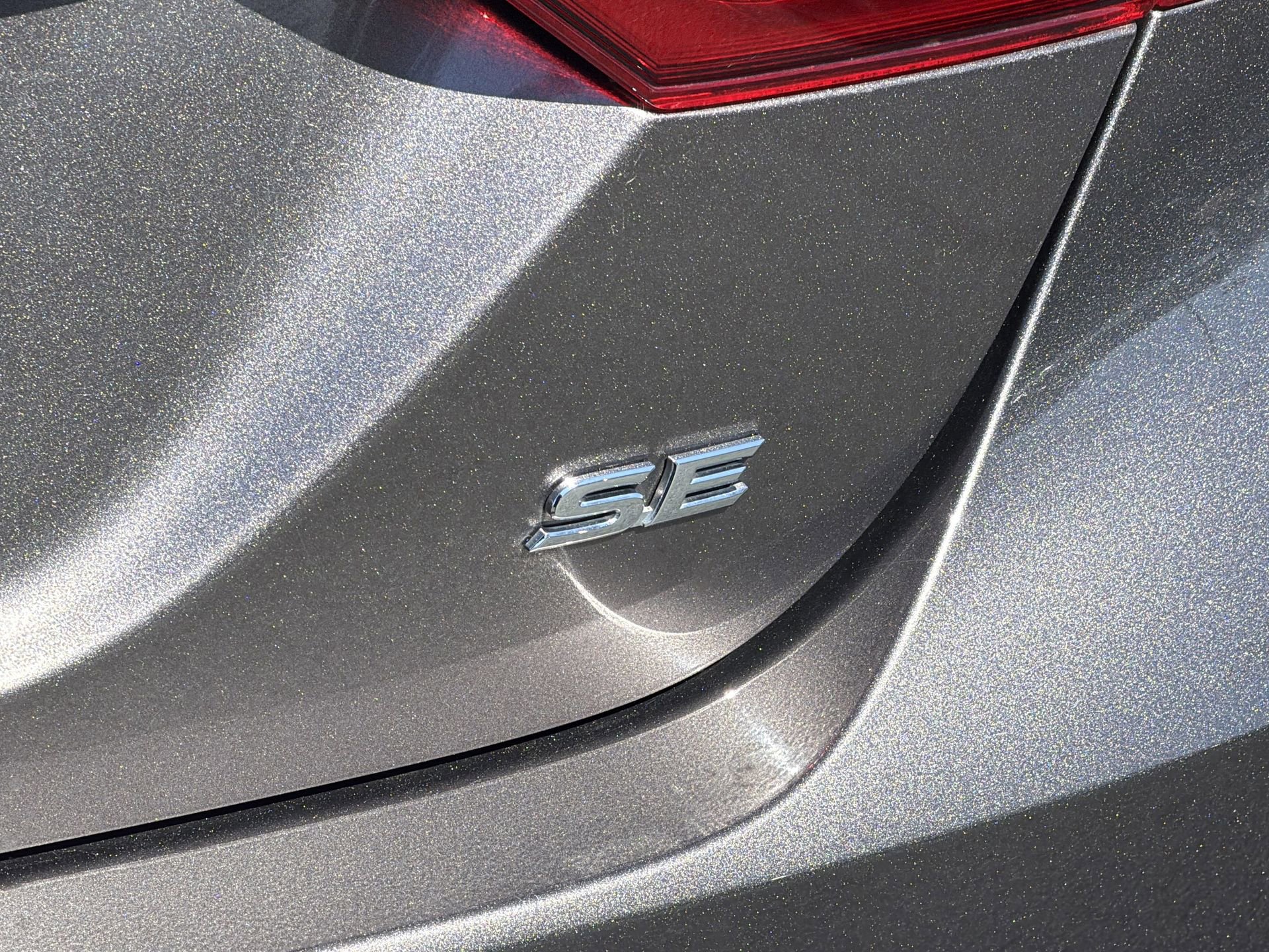 Used 2022 Toyota Camry SE image 23