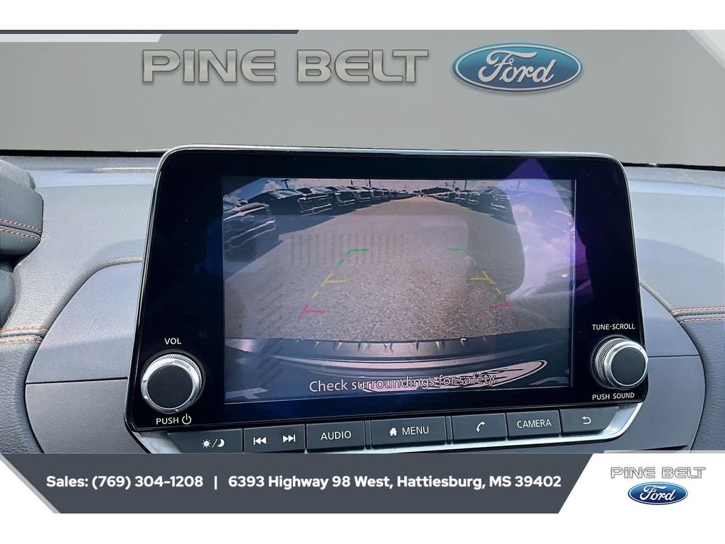Used 2022 Nissan Altima 2.5 SR w/ Midnight Edition Package FWD image 15