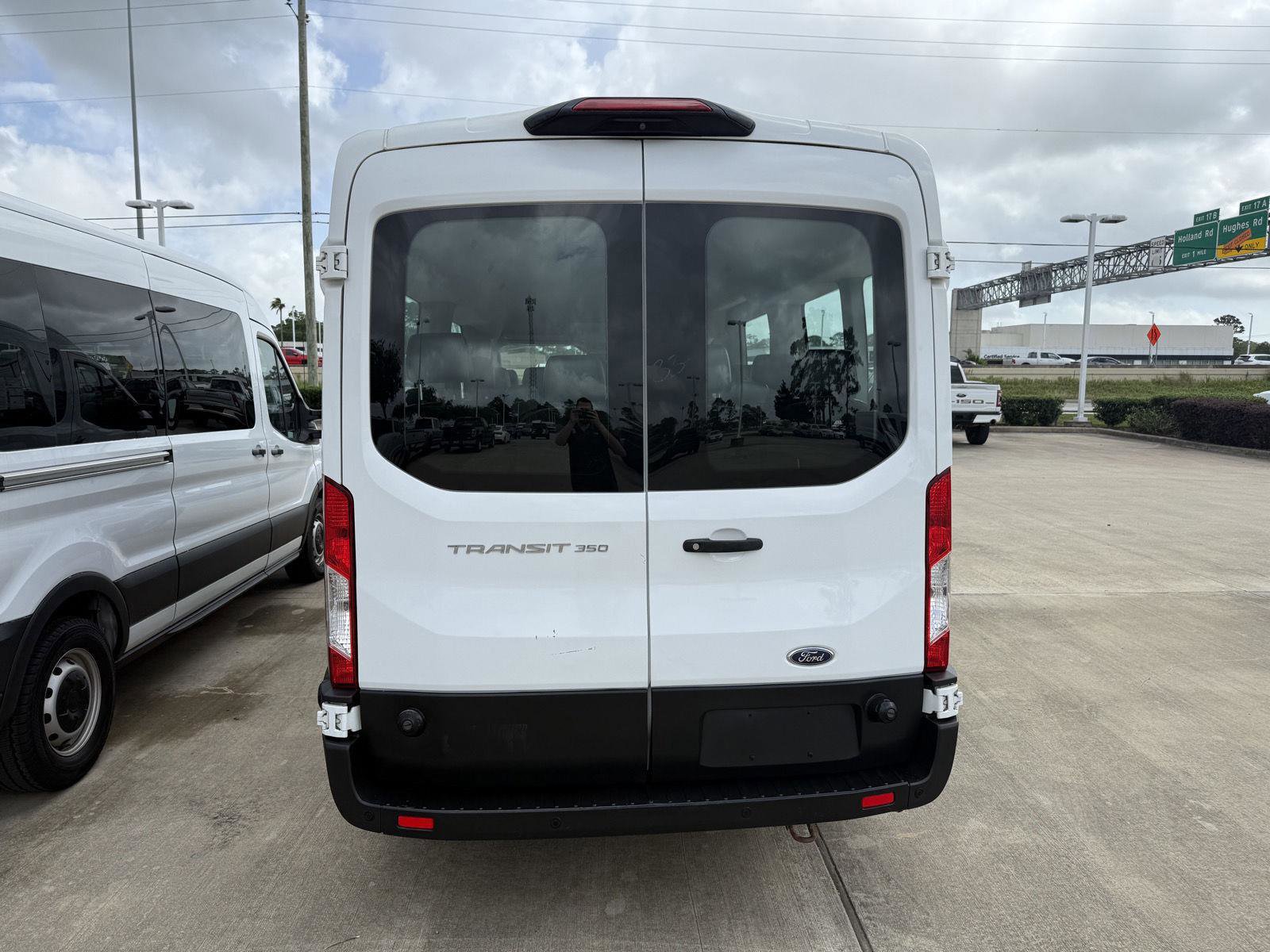 Certified 2020 Ford Transit 350 XL image 3