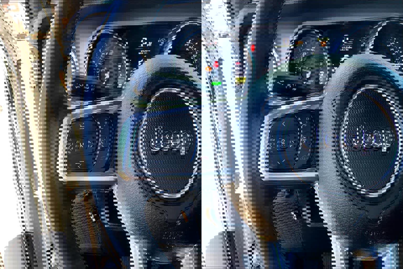 Used 2022 Jeep Wrangler Unlimited Rubicon 4xe w/ Steel Bumper Group image 46