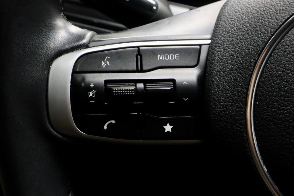 Used 2025 Kia K5 GT-Line w/ GT-Line Premium Package FWD image 28