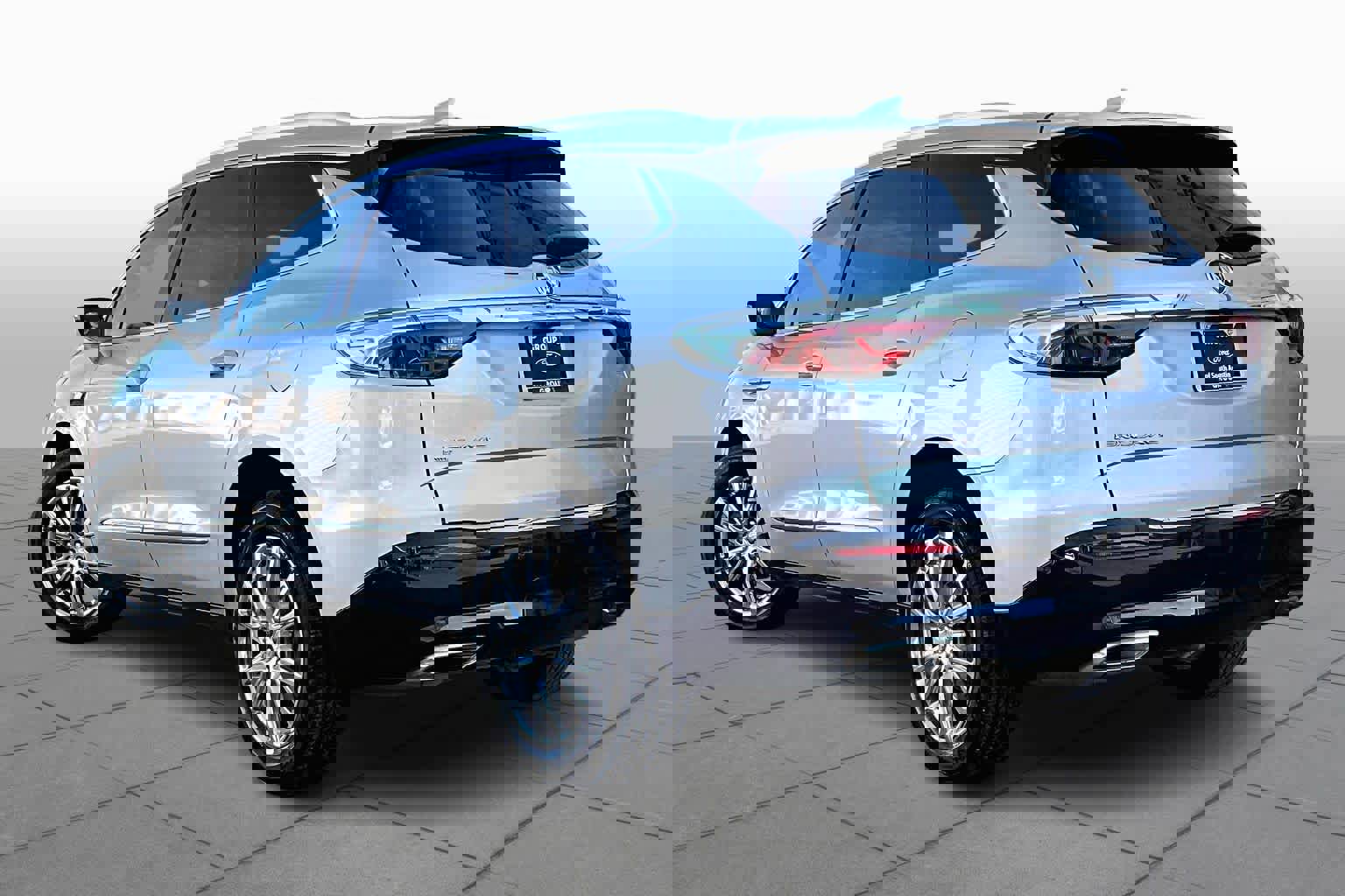 Used 2022 Buick Enclave Premium image 4