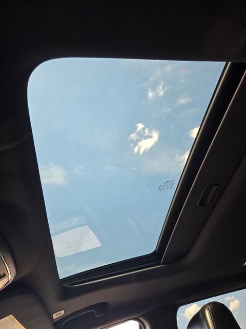 Used 2020 Jeep Grand Cherokee Altitude image 11