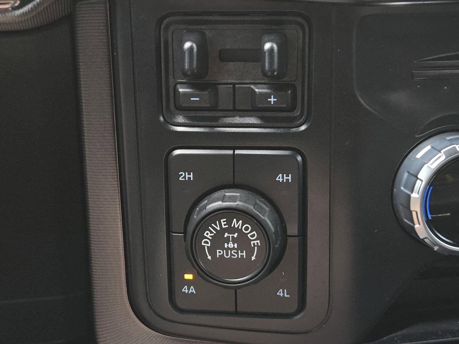 Certified 2023 Ford F150 Platinum w/ Equipment Group 701A High image 29