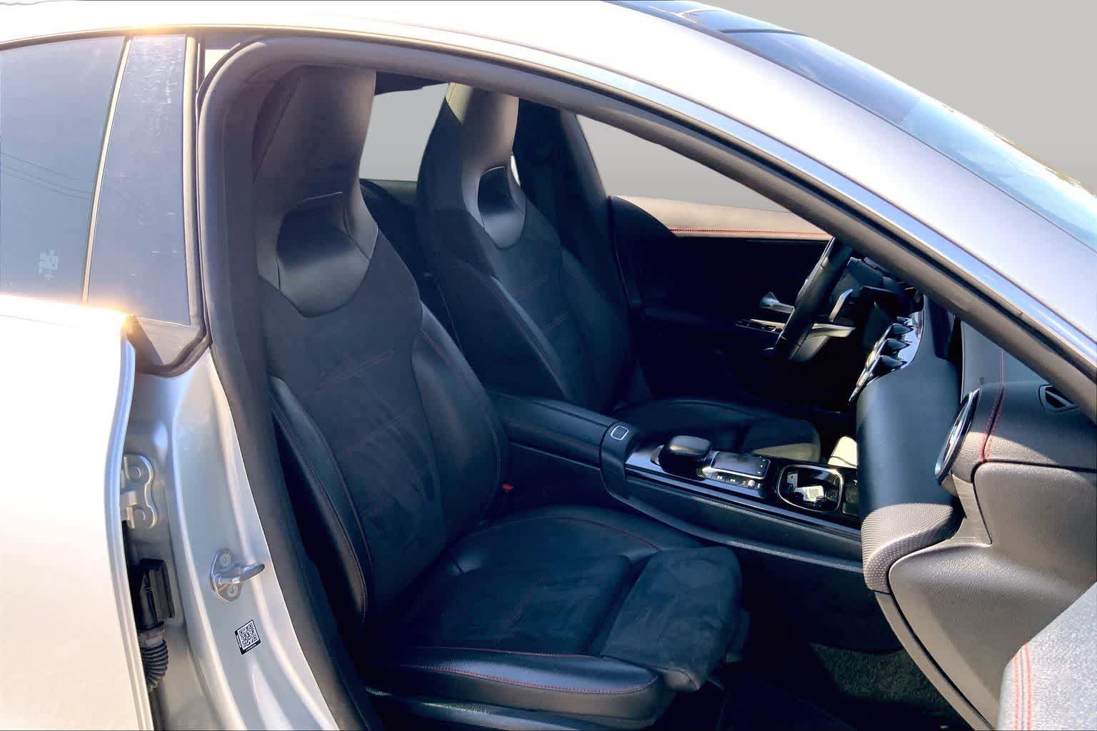 Used 2021 Mercedes-Benz CLA 250 w/ AMG Line image 9