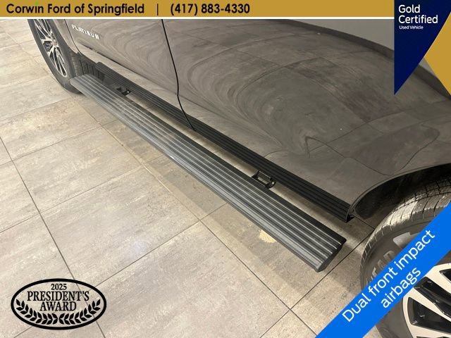 Certified 2025 Ford Expedition Platinum AWD/4WD image 22