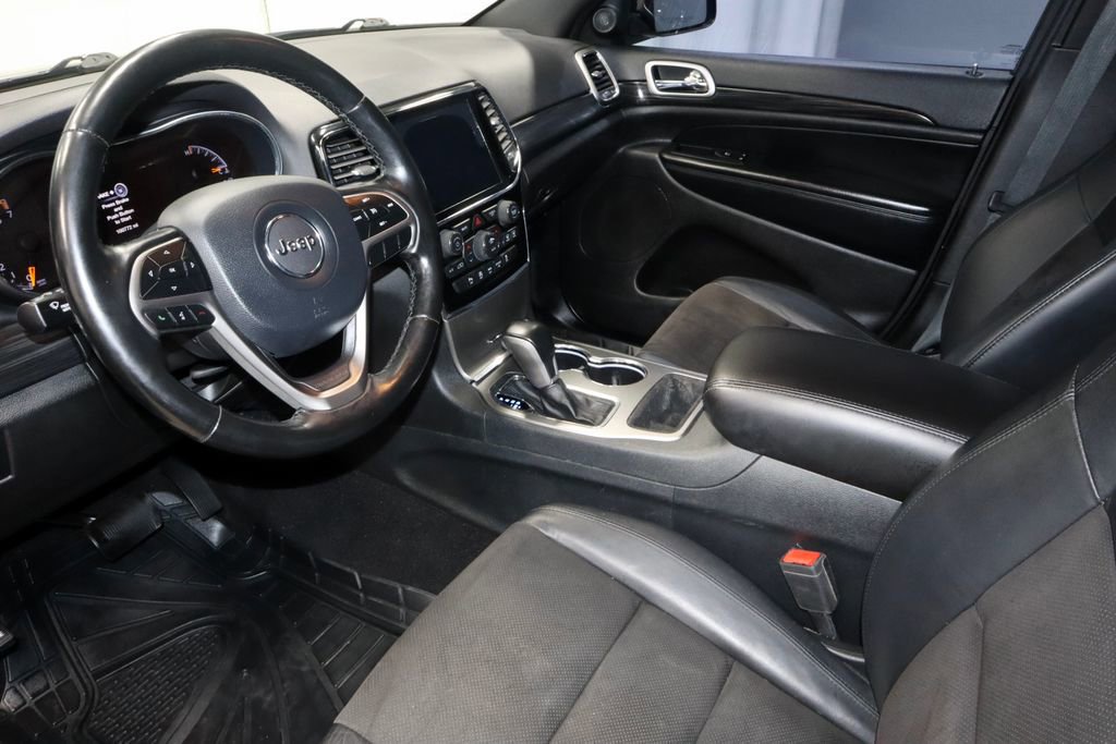 Used 2020 Jeep Grand Cherokee Altitude image 24