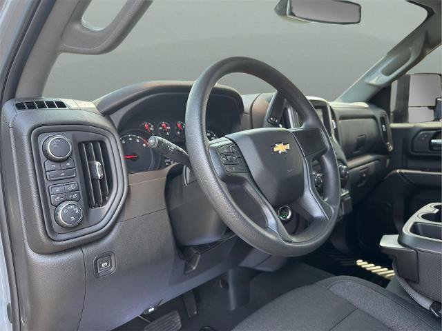 Used 2025 Chevrolet Silverado 2500 Custom w/ Custom Value Package AWD/4WD image 16