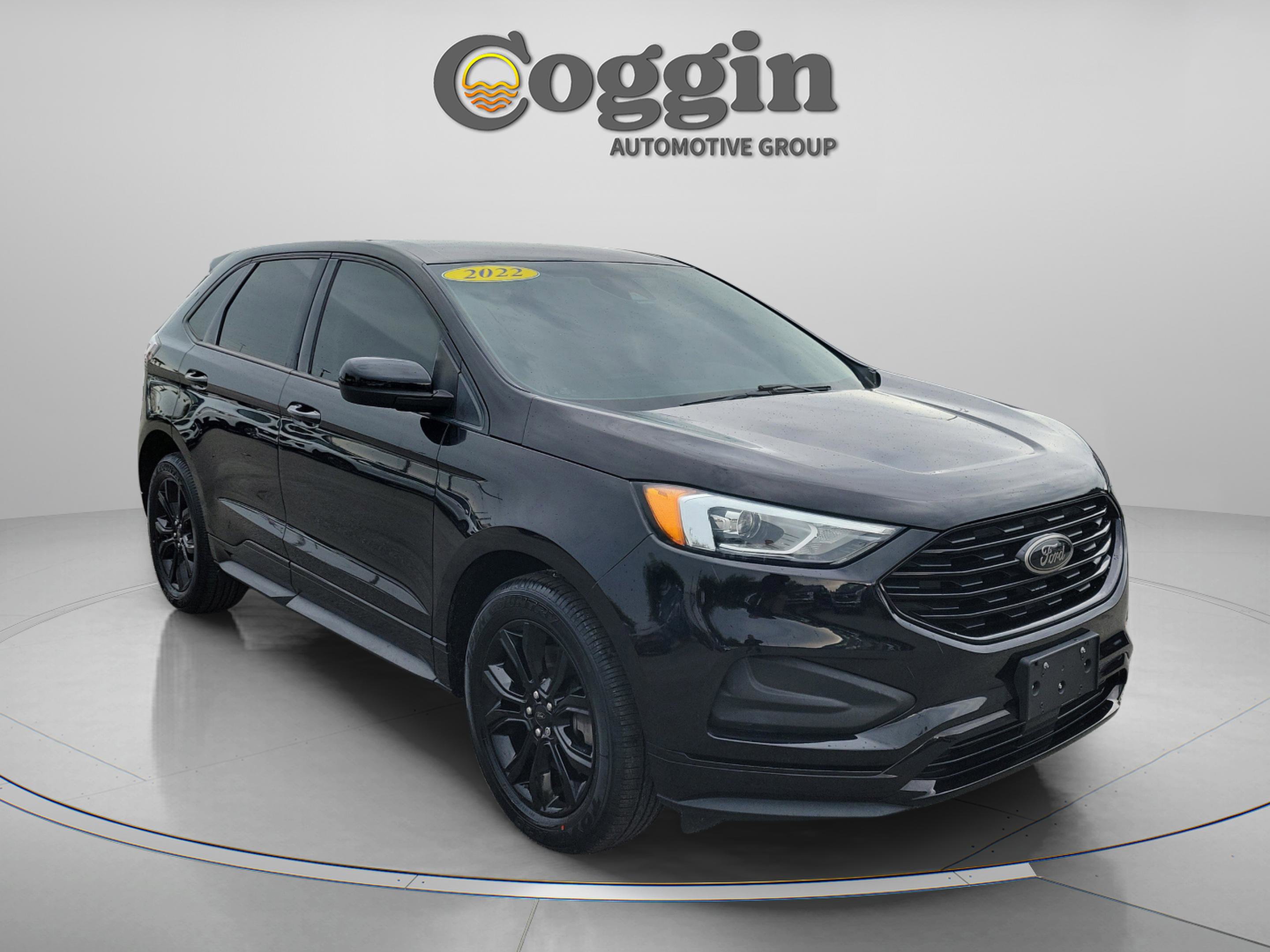 Certified 2022 Ford Edge SE w/ Black Appearance Package image 4