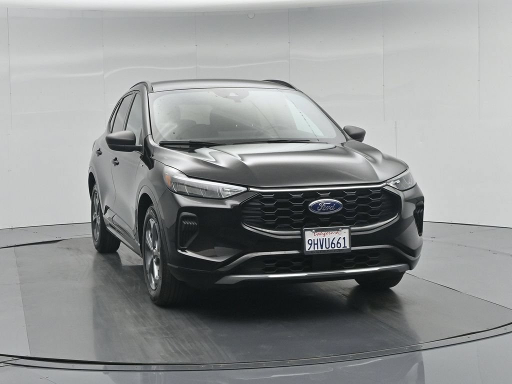 Certified 2023 Ford Escape ST-Line w/ Tech Pack #1 FWD image 56