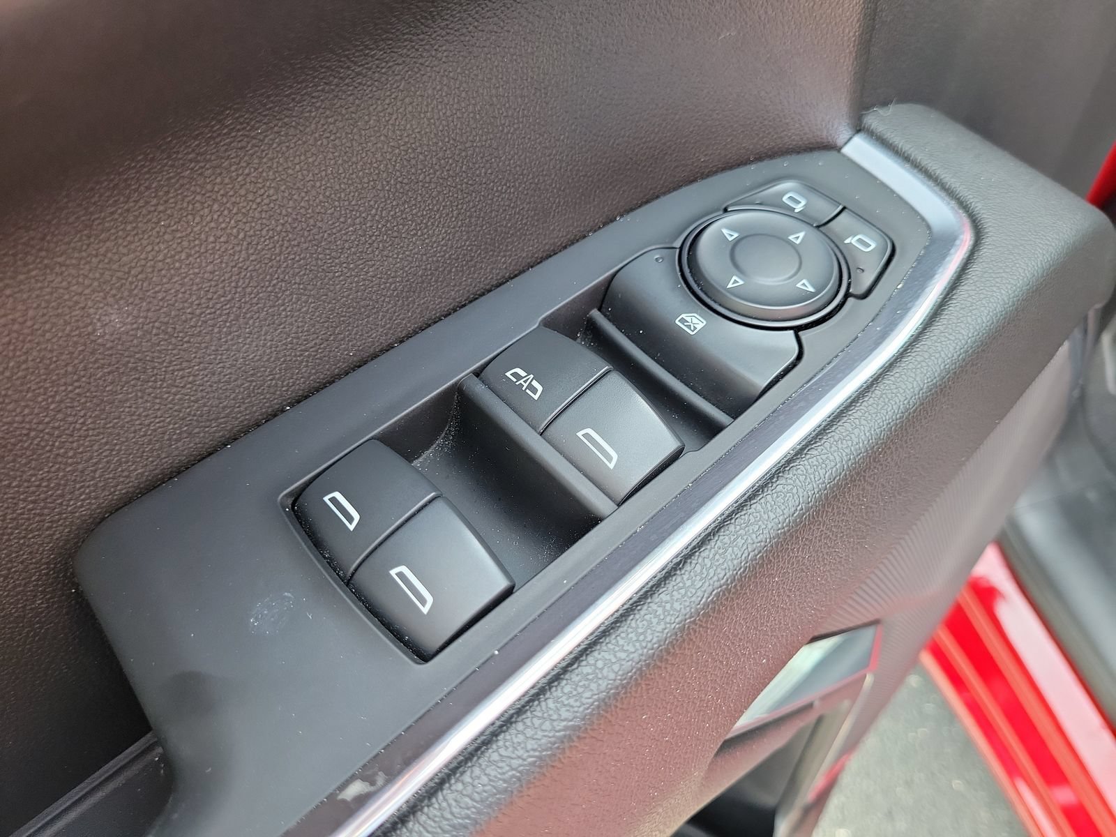 Used 2024 Chevrolet Silverado 1500 RST AWD/4WD image 15