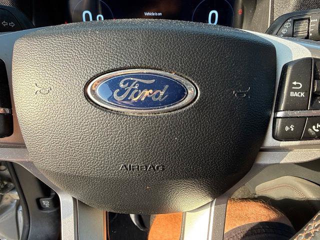 Certified 2025 Ford Explorer Active RWD image 27