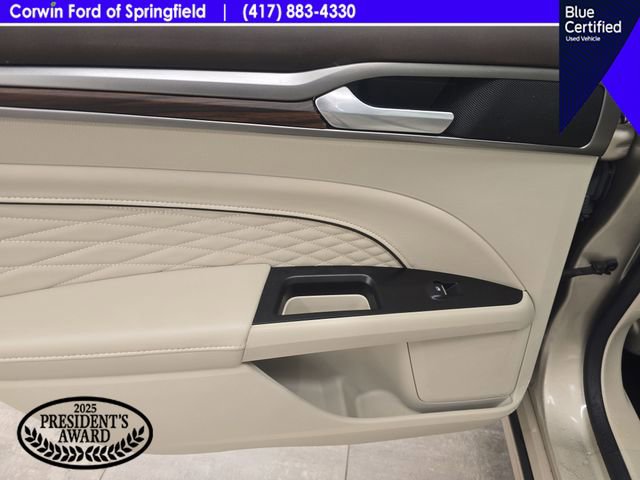 Certified 2018 Ford Fusion Platinum FWD image 17