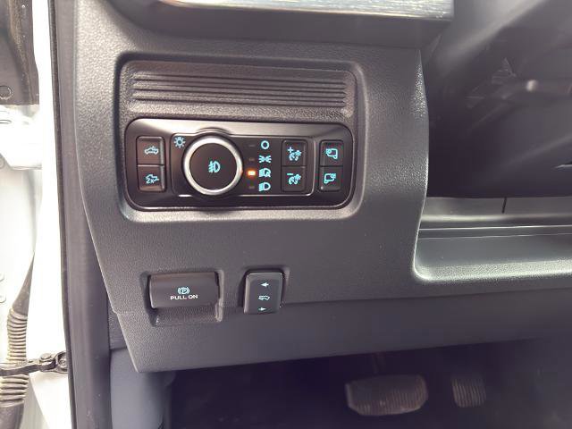 Certified 2025 Ford F350 Lariat w/ Black Appearance Package AWD/4WD image 17