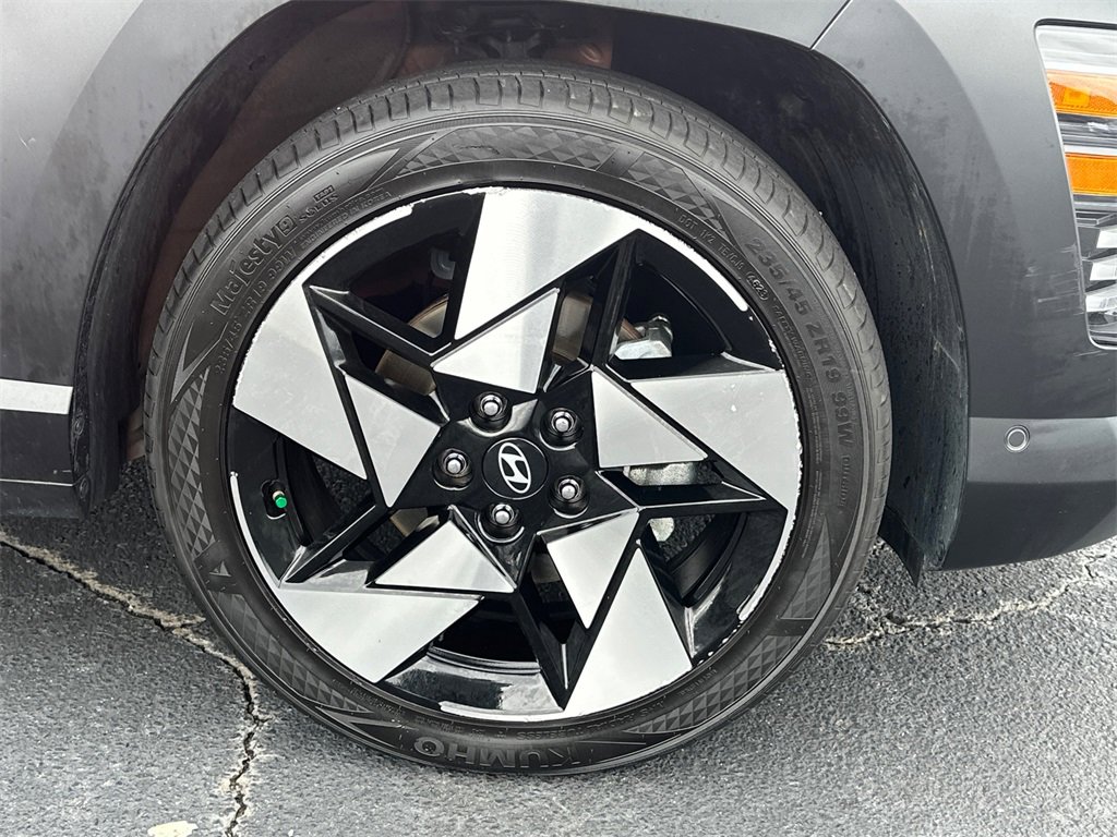 Used 2024 Hyundai Kona Limited image 12