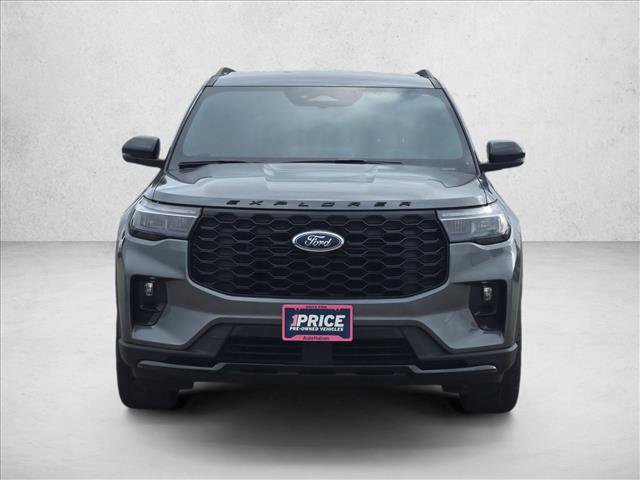 Certified 2025 Ford Explorer ST-Line w/ ST-Line Street Pack AWD/4WD image 2