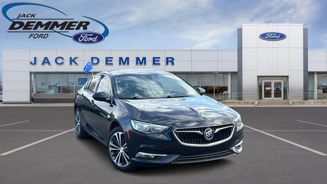 Used 2018 Buick Regal Essence FWD image 7